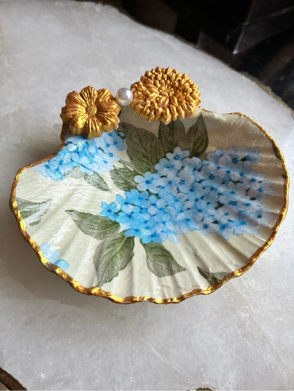 Handmade Decorative Gold-Trim Shell Trinket Dish with Blue Hydrangea Design